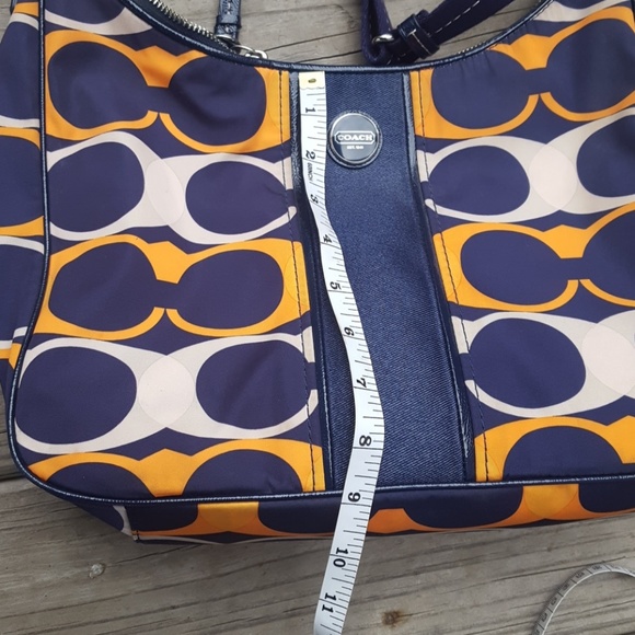 Coach Hobo Purse - Picture 8 of 8